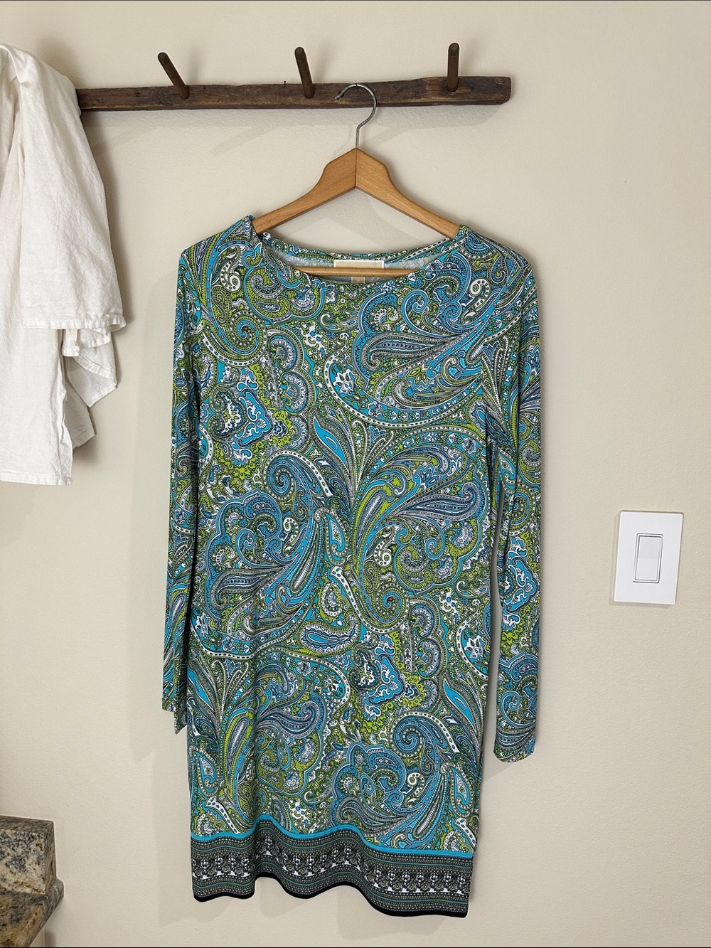 MICHAEL Michael Kors Teal, Blue & Green Paisley Long-Sleeve Shift Dress